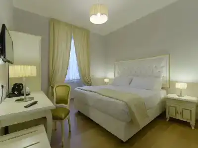 Gravina Suite Frattina - 63