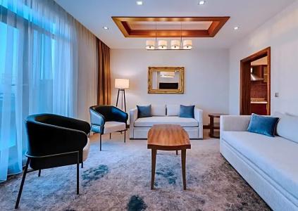 Doubletree by Hilton Van - 76
