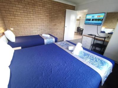 Leichhardt Motor Inn - 24