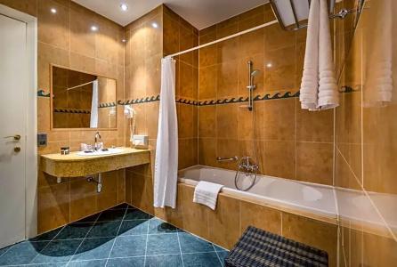 Thermae Palace - 29