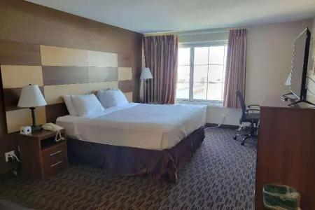 AmericInn by Wyndham North - 51