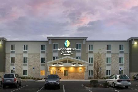 WoodSpring Suites Orlando Airport - 24