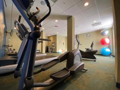 SpringHill Suites by Marriott Orlando Lake Buena Vista South - 18