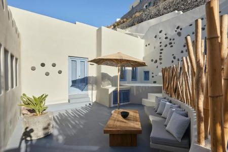 Luna Santorini Suites - 32