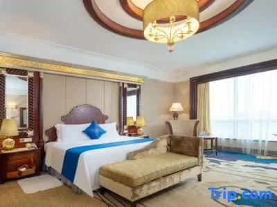 Regal Palace - 72