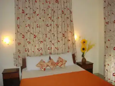 Karagianni - 5