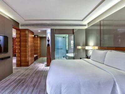 Hilton Sukhumvit Bangkok - 3