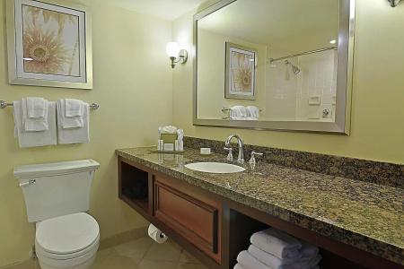 Courtyard by Marriott Sarasota/Riverfront - 6