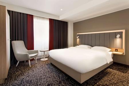 Park Inn by Radisson & Residence - 5