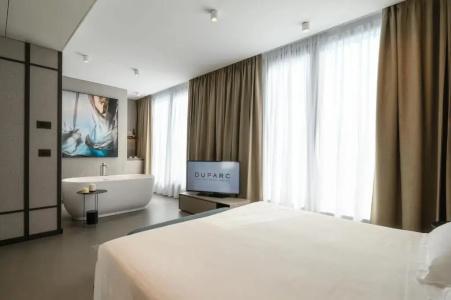Duparc Contemporary Suites - 89