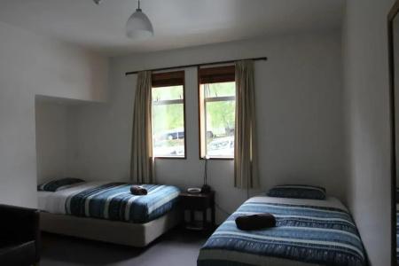 On Top Backpackers - 20