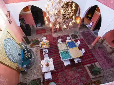 Riad Losra - 11