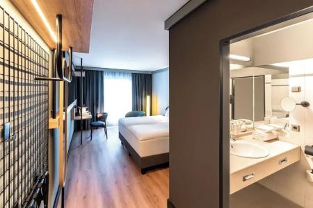 Düsseldorf City by Tulip Inn - 38