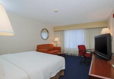 Courtyard by Marriott - 2