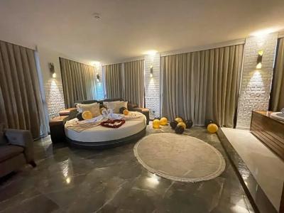 Le Luxe Suites & Spa - 113