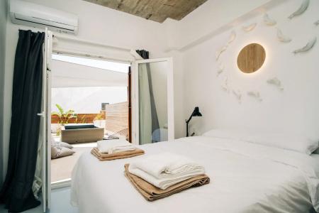 Mesanto Luxury Suites - 46