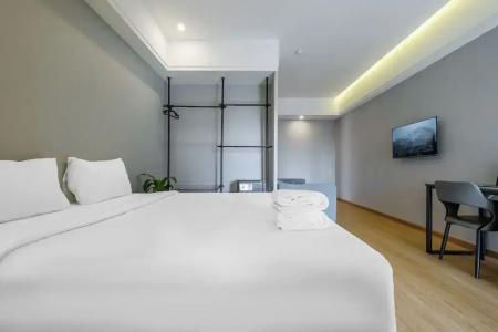 Boss Mansion - 284