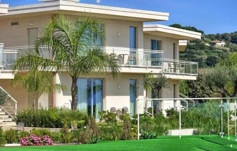 Blue Bay Resort - 0