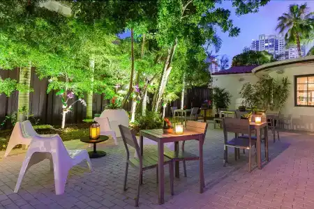 Bars b&b South Beach - 25