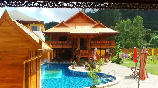 Golden Teak Resort Baan Sapparot - 6