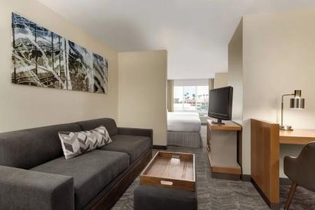 SpringHill Suites Phoenix North - 28