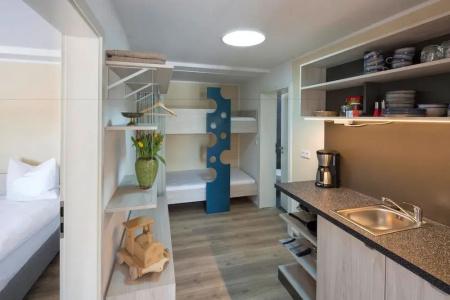 Little Suite - 15