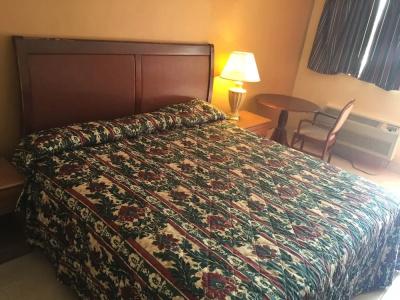 Cloud 9 Inn - 27
