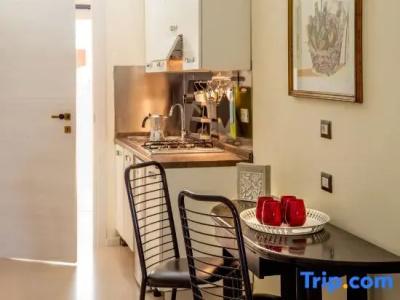 Roma Central Guest House - 99