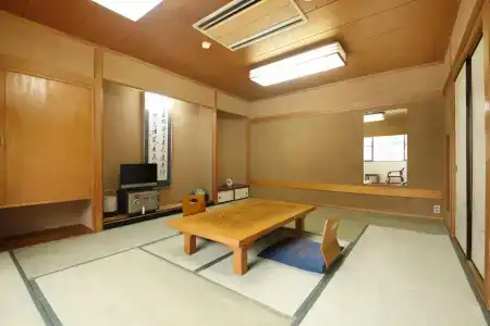 Wakamatsu Honten - 28