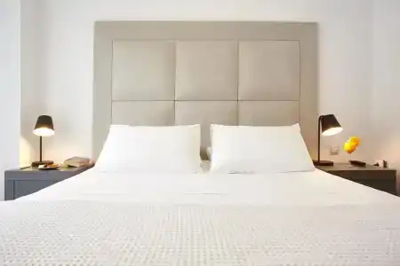 Athenian Residences - 194