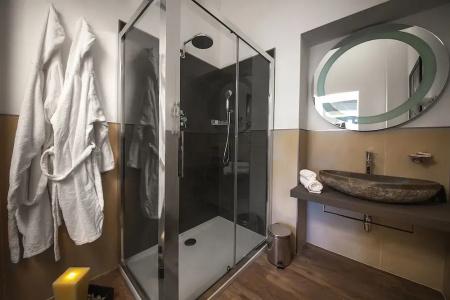 Ferrari Suite - 40