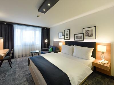 Holiday Inn Stuttgart, an IHG - 7