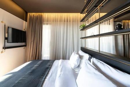 The Modernist Athens - 102