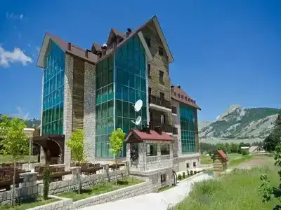 Sport In - 16