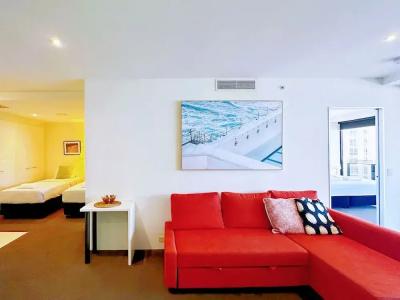 Moorings On Cavill Surfers Paradise - 143