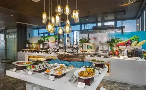 Grand Sunrise Boutique - 12