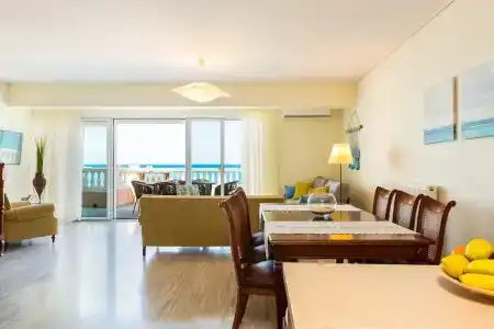 Birais Beach Studios - 39