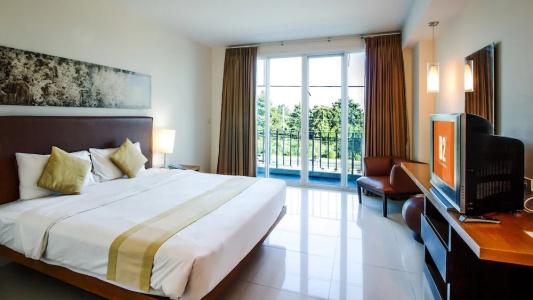 B2 Premier & Resort - 28