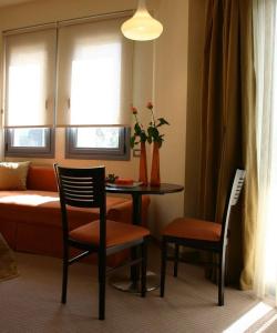 Alexandros Boutique - 183