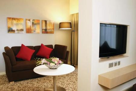 Novotel Suites Dubai Mall of the Emirates - 48