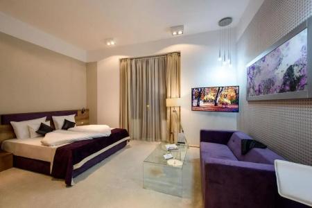 Karoly Corner Residences - 49