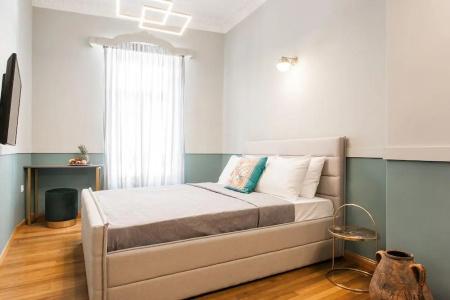 Step One | Luxury Suites right in the heart of Acropolis next to metro station - 4