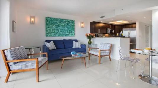 The Mutiny Luxury Suites - 58