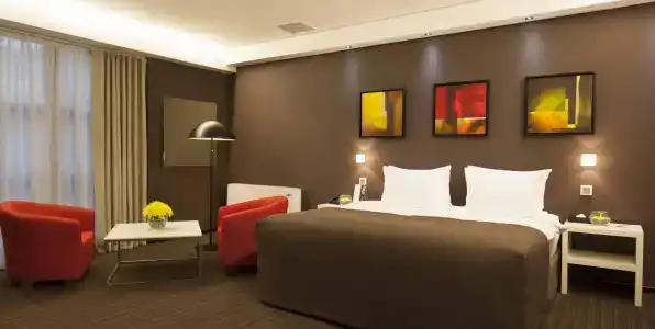 Ramada and Suites - 3