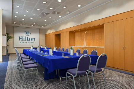 Hilton Rome Airport - 22