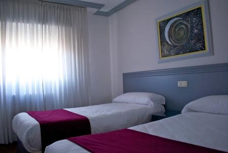 Vigo Plaza - 17