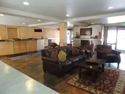 GetAways at Park Regency - 1