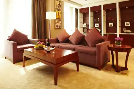 Regal Jinfeng - 77