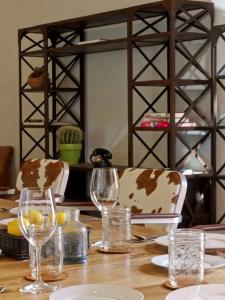 Lone Star Court, by Valencia Group - 12