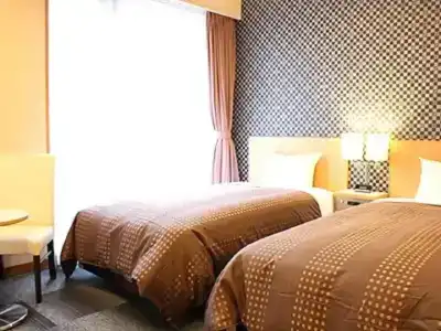 Livemax Chiba Mihama - 12